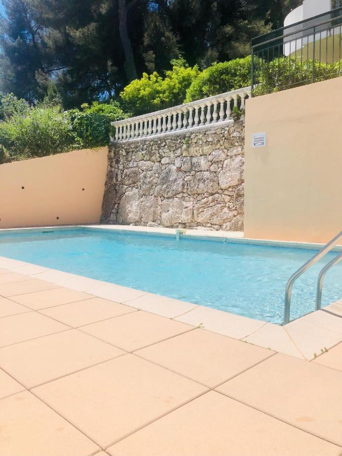 Mon Appart Avec Terrasse Et Piscine Roquebrune-Cap-Martin Exteriör bild