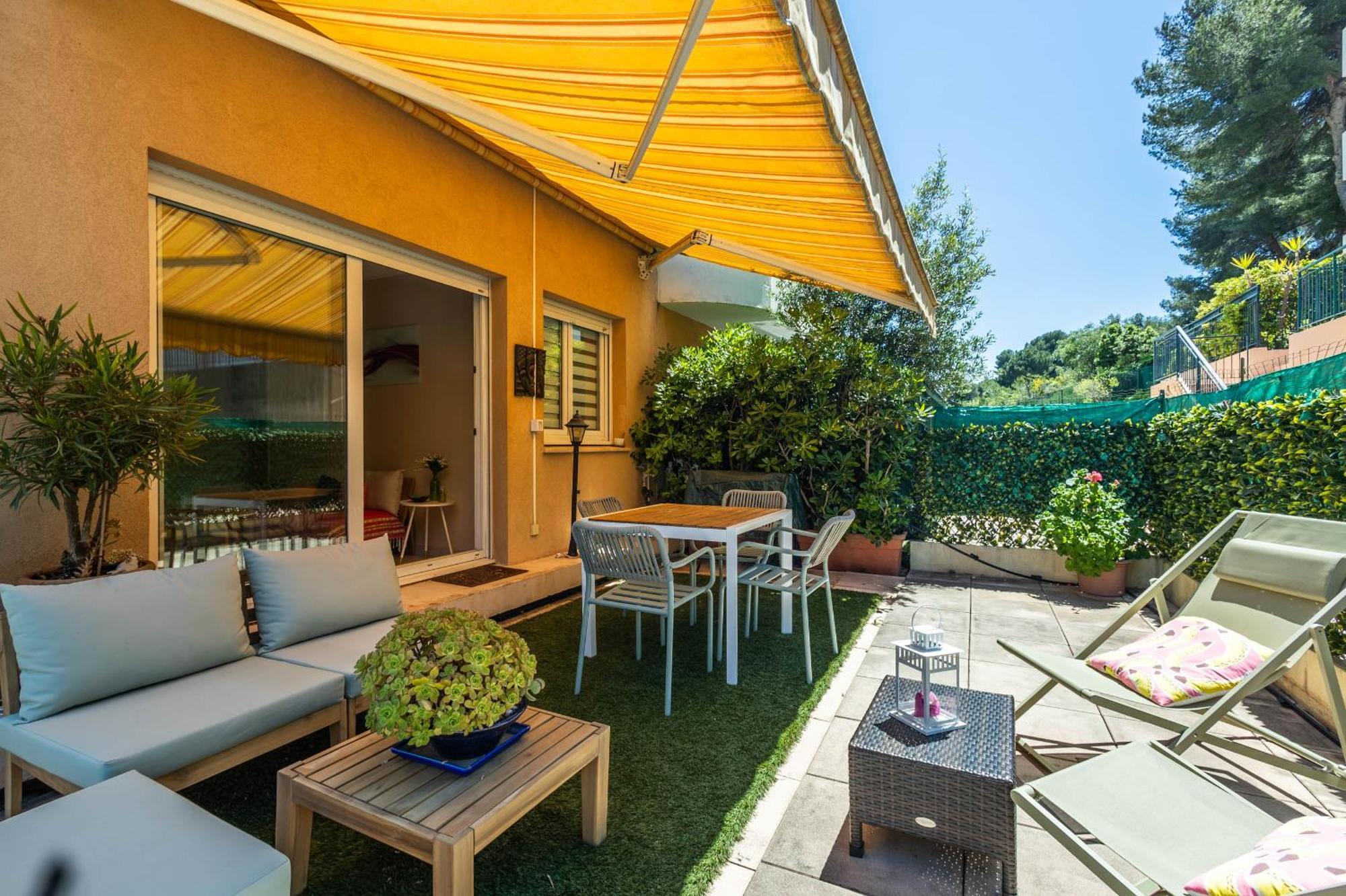 Mon Appart Avec Terrasse Et Piscine Roquebrune-Cap-Martin Exteriör bild